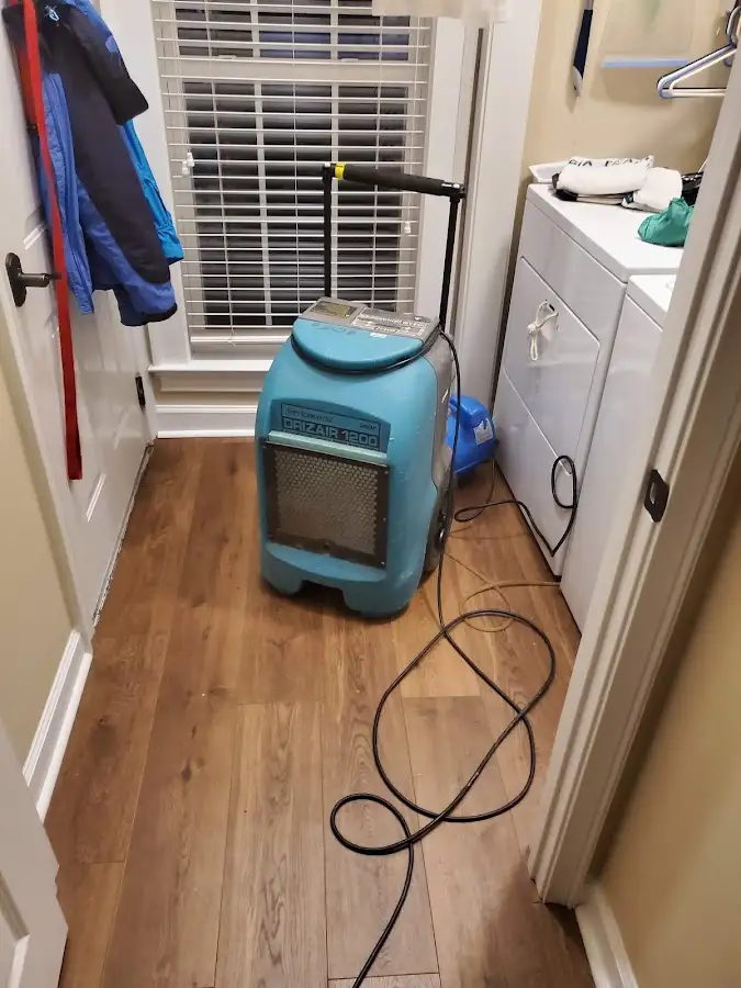 Commercial dehumidifier deployed for Crawl Space Restoration in Tell City